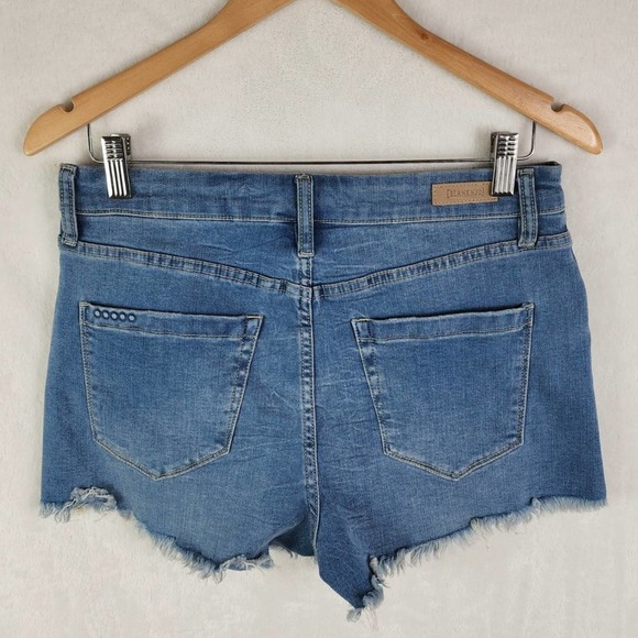 Blank NYC Wedgie distressed cut off stretch denim shorts. EUC - Picture 2 of 6